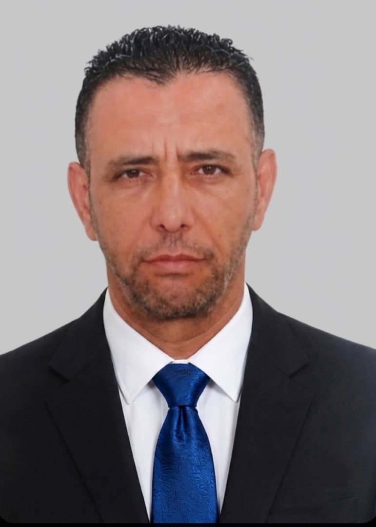 نسيم وعمري